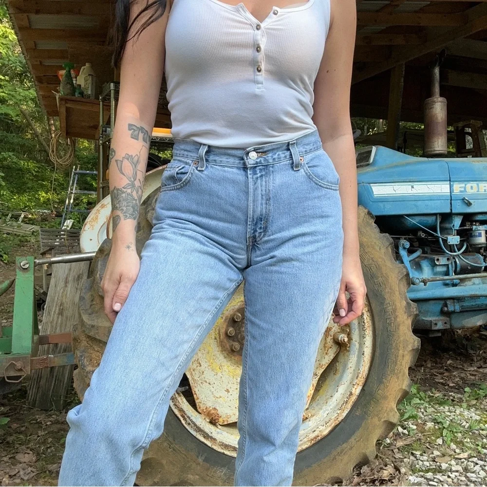 Sold - Picture 3 of 7